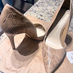 Jessica Simpson heels